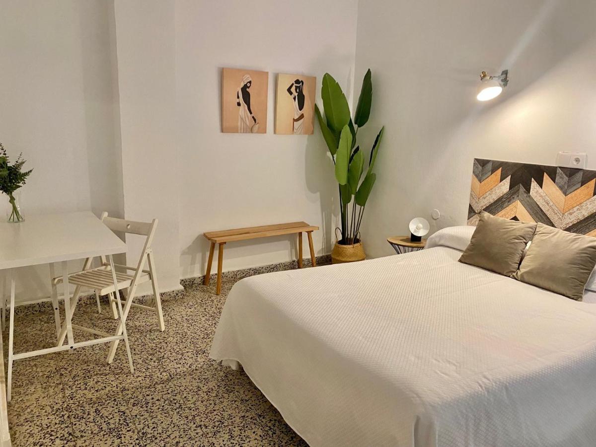 Hostal Paco Marbella Exterior foto