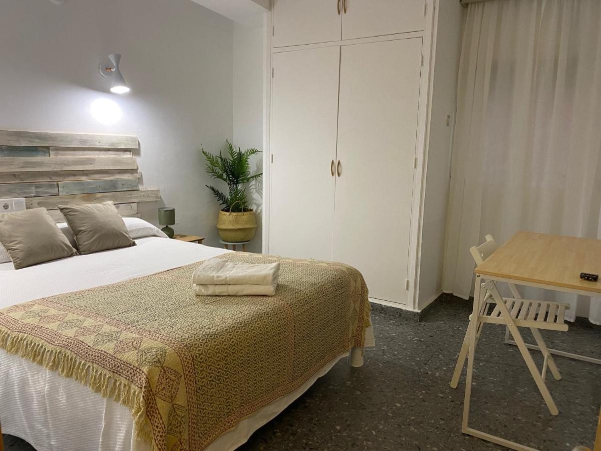 Hostal Paco Marbella Exterior foto